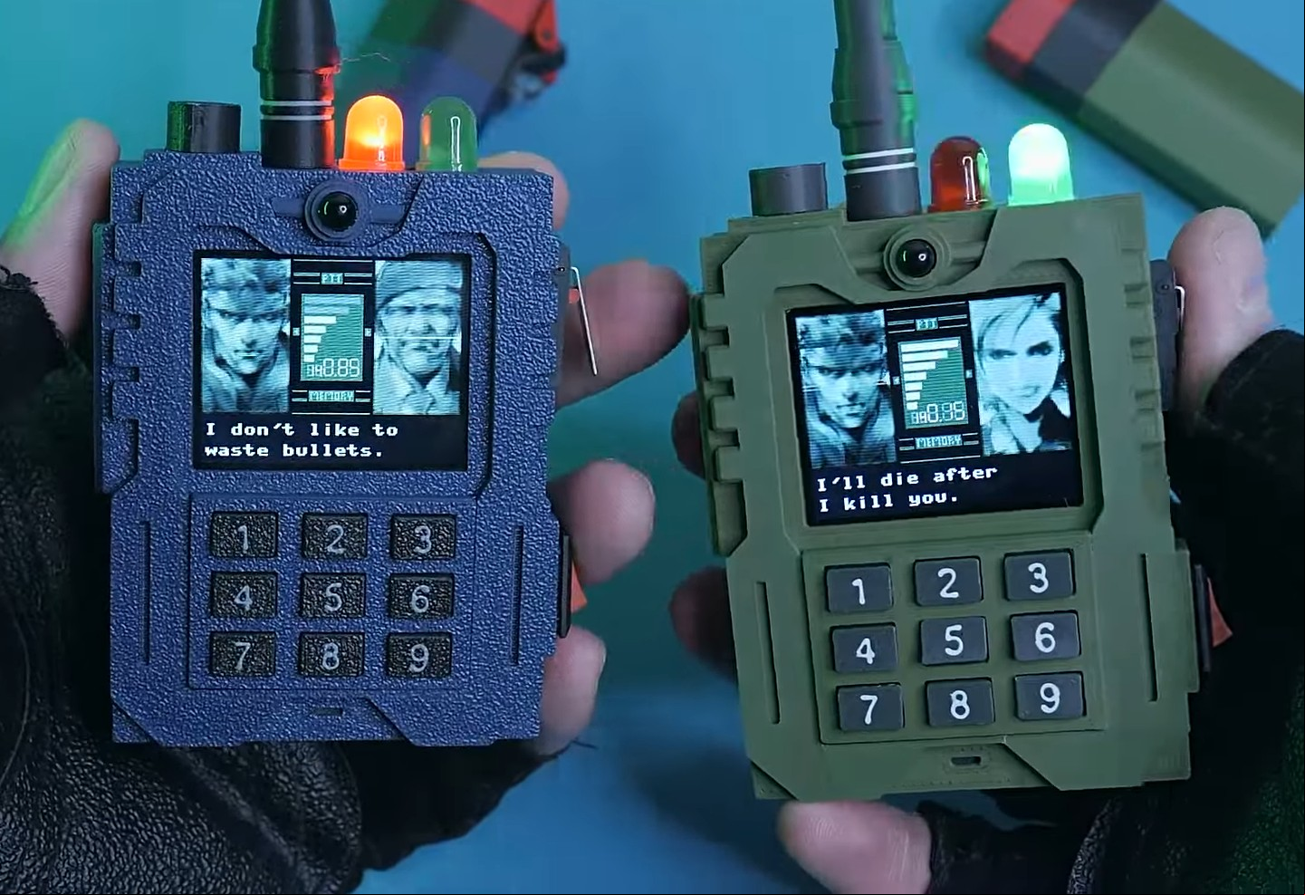 Fabricando el Codec de Metal Gear Solid